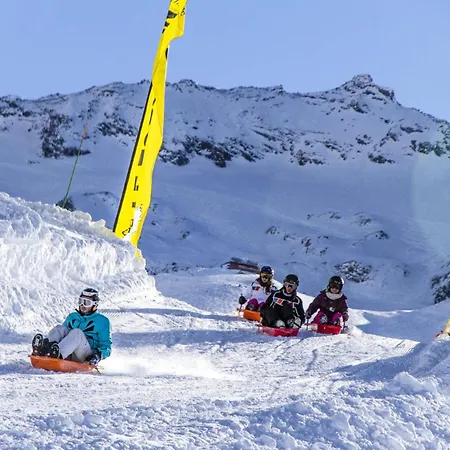 Silveralp - Location: Duplex Renove En Dernier Etage, Proche Garderie Et Ecole De Mae-9064 شقة فال تورُن